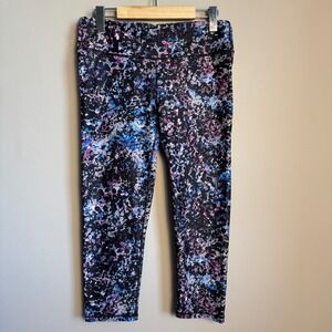 Fabletics Women's Abstract Floral Print High Waist Crop Leggings Medium Yoga Gym